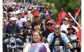 Familias de Occidente celebran 45 Años de liberación