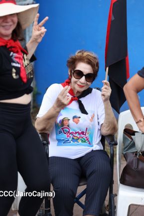 Familias de Occidente celebran 45 Años de liberación