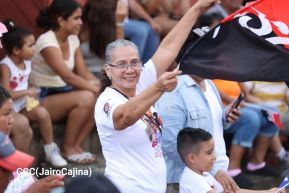 Familias de Occidente celebran 45 Años de liberación