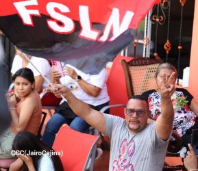 Familias de Occidente celebran 45 Años de liberación