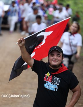 Familias de Occidente celebran 45 Años de liberación