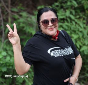 Familias de Occidente celebran 45 Años de liberación