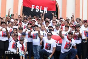 Familias de Occidente celebran 45 Años de liberación