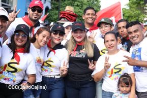 Familias de Occidente celebran 45 Años de liberación