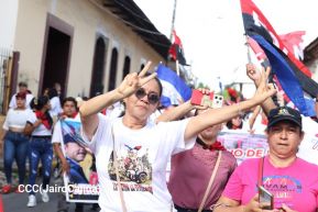 Familias de Occidente celebran 45 Años de liberación