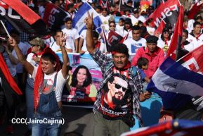 Familias de Occidente celebran 45 Años de liberación