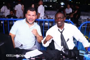 Velada de Boxeo Regreso a Casa en el Polideportivo Alexis Arguello