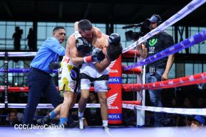 Velada de Boxeo Regreso a Casa en el Polideportivo Alexis Arguello