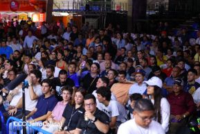 Velada de Boxeo Regreso a Casa en el Polideportivo Alexis Arguello