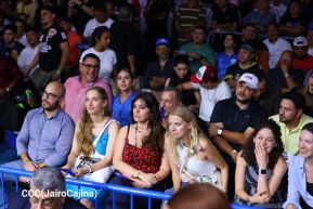 Velada de Boxeo Regreso a Casa en el Polideportivo Alexis Arguello