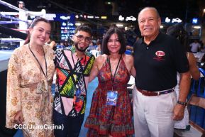 Velada de Boxeo Regreso a Casa en el Polideportivo Alexis Arguello