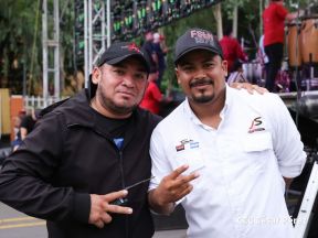 Mega Concierto en la Avenida de Bolívar a Chávez en saludo al 45/19