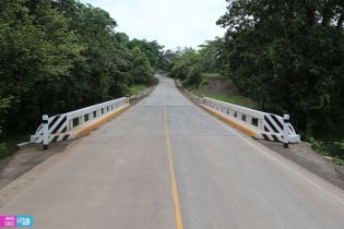 Inauguración tramo de Carretera en Río Blanco 