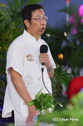 Entrega flota de buses de 250 a transportistas de Managua