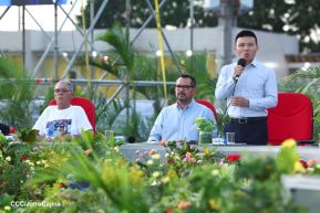 Entrega flota de buses de 250 a transportistas de Managua