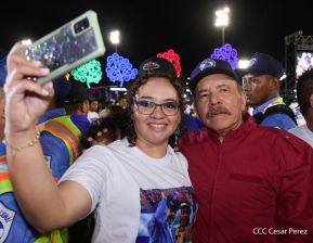 Entrega flota de buses de 250 a transportistas de Managua