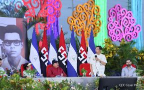 Entrega flota de buses de 250 a transportistas de Managua