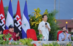 Entrega flota de buses de 250 a transportistas de Managua