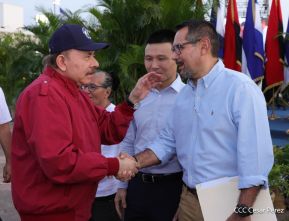 Entrega flota de buses de 250 a transportistas de Managua