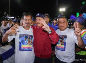 Entrega flota de buses de 250 a transportistas de Managua