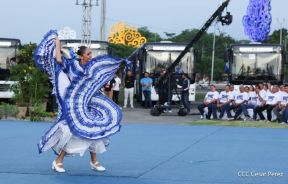 Entrega flota de buses de 250 a transportistas de Managua