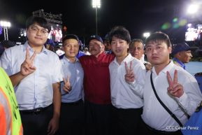 Entrega flota de buses de 250 a transportistas de Managua