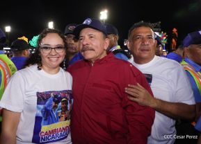 Entrega flota de buses de 250 a transportistas de Managua