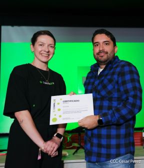 Intercambio profesional entre Comunicadores Sandinistas y RT en Español