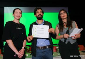 Intercambio profesional entre Comunicadores Sandinistas y RT en Español