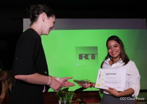 Intercambio profesional entre Comunicadores Sandinistas y RT en Español