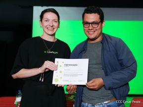 Intercambio profesional entre Comunicadores Sandinistas y RT en Español