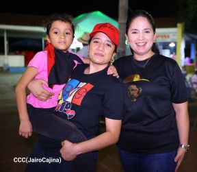 Celebran Vigilia en recibimiento y saludo al 45/19 en la Avenida de Bolívar a Chávez en Managua