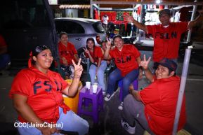 Celebran Vigilia en recibimiento y saludo al 45/19 en la Avenida de Bolívar a Chávez en Managua