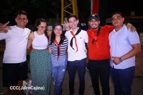 Celebran Vigilia en recibimiento y saludo al 45/19 en la Avenida de Bolívar a Chávez en Managua