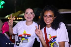 Celebran Vigilia en recibimiento y saludo al 45/19 en la Avenida de Bolívar a Chávez en Managua