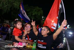 Celebran Vigilia en recibimiento y saludo al 45/19 en la Avenida de Bolívar a Chávez en Managua