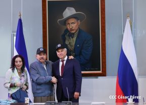 Presidente Comandante Daniel y Compañera Rosario se reúnen con delegación de Alto Nivel de la Federación de Rusia
