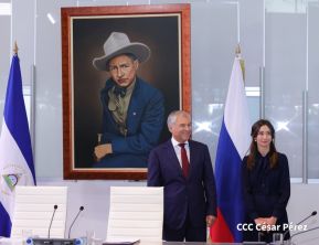 Presidente Comandante Daniel y Compañera Rosario se reúnen con delegación de Alto Nivel de la Federación de Rusia