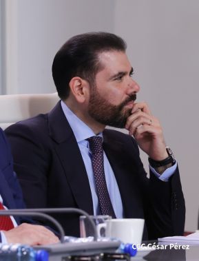 Presidente Comandante Daniel y Compañera Rosario se reúnen con delegación de Alto Nivel de la Federación de Rusia