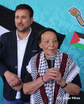 Heroína palestina Leila Khaled de visita en Nicaragua