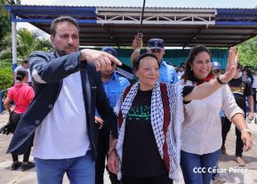 Heroína palestina Leila Khaled de visita en Nicaragua