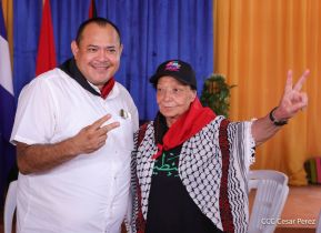 Heroína palestina Leila Khaled de visita en Nicaragua