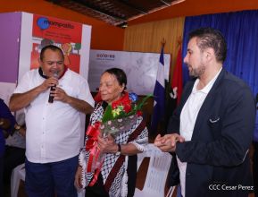 Heroína palestina Leila Khaled de visita en Nicaragua