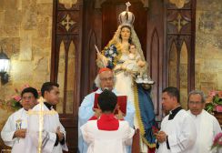 Cardenal Brenes: El demonio es el enemigo de la unidad de las familias