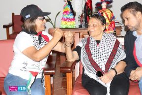 Heroína palestina Leila Khaled de visita en Nicaragua