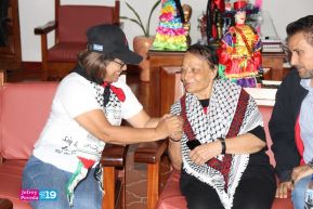 Heroína palestina Leila Khaled de visita en Nicaragua