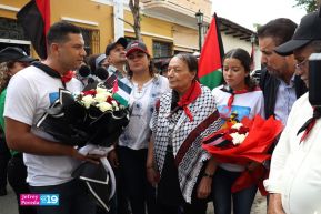 Heroína palestina Leila Khaled de visita en Nicaragua