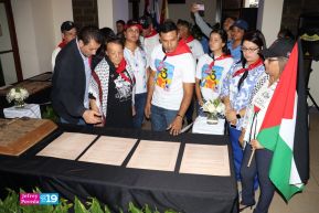Heroína palestina Leila Khaled de visita en Nicaragua