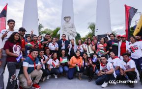 Heroína palestina Leila Khaled de visita en Nicaragua