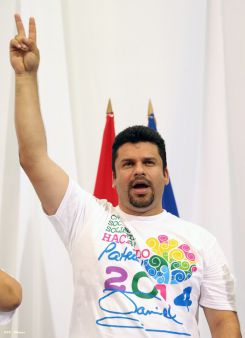 Arranca jornada de celebración del 35/19: UNID@S EN VICTORIAS!